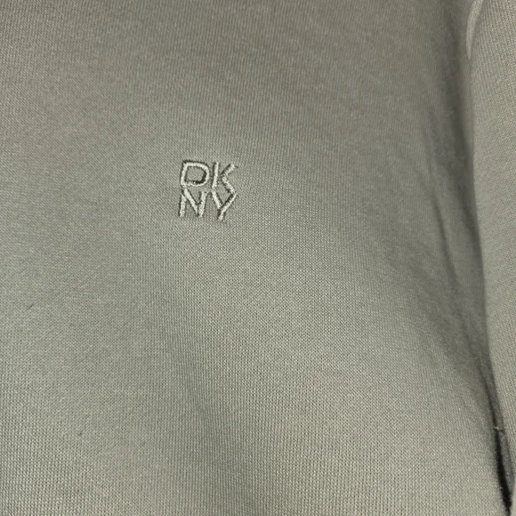 DKNY Men's Gray Hoodie Sweater - Picture 4 of 6